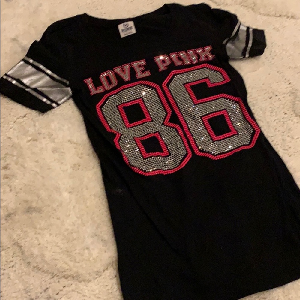 PINK tshirt